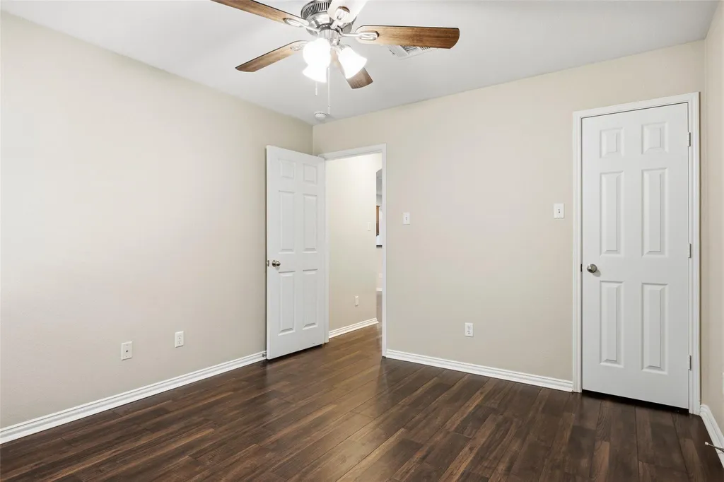 1069 Talley Loop Buda TX 78610