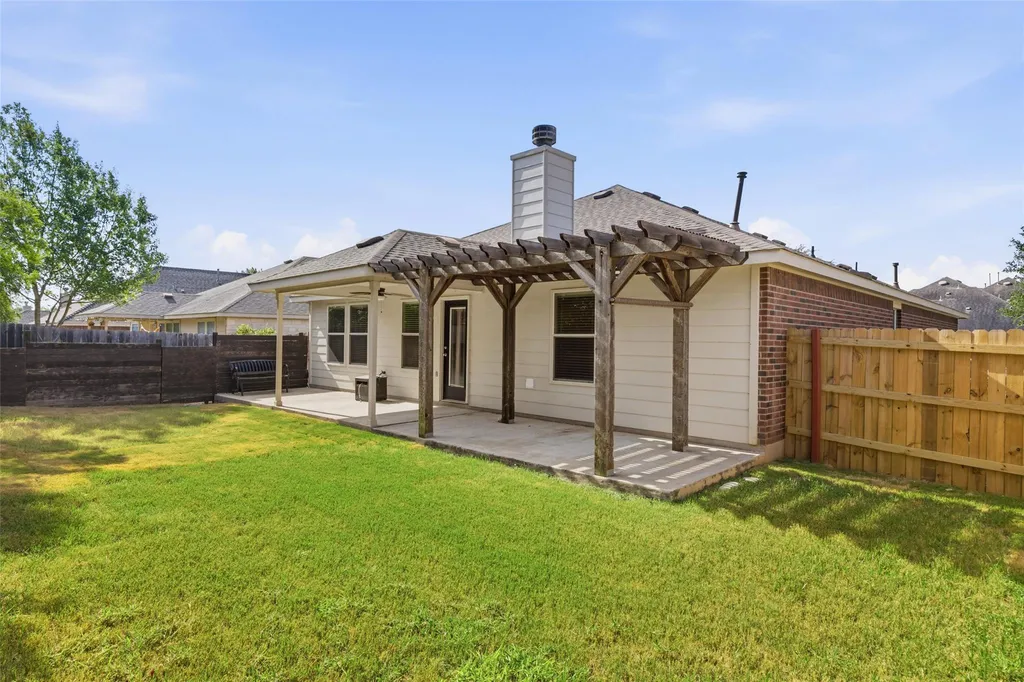 1069 Talley Loop Buda TX 78610