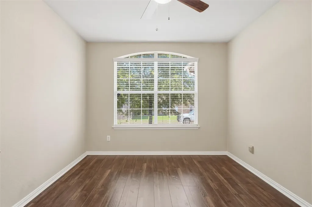 1069 Talley Loop Buda TX 78610