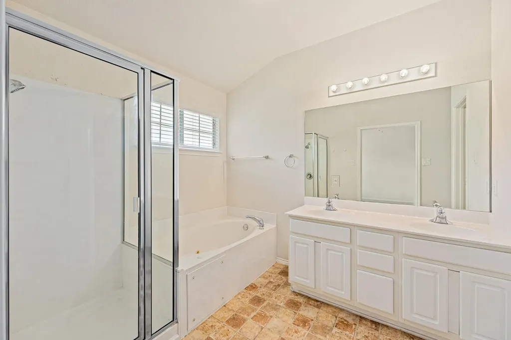 16100 S Great Oaks Drive Round Rock TX 78681