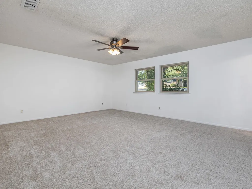 806 Country Club Road Georgetown TX 78628