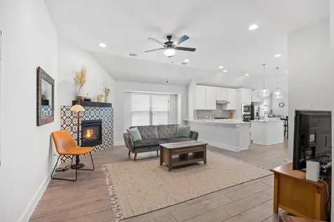 532 Elm Green Street Hutto TX 78634
