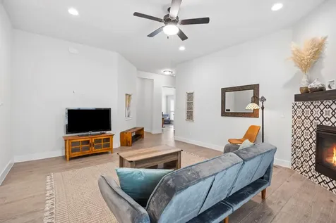 532 Elm Green Street Hutto TX 78634