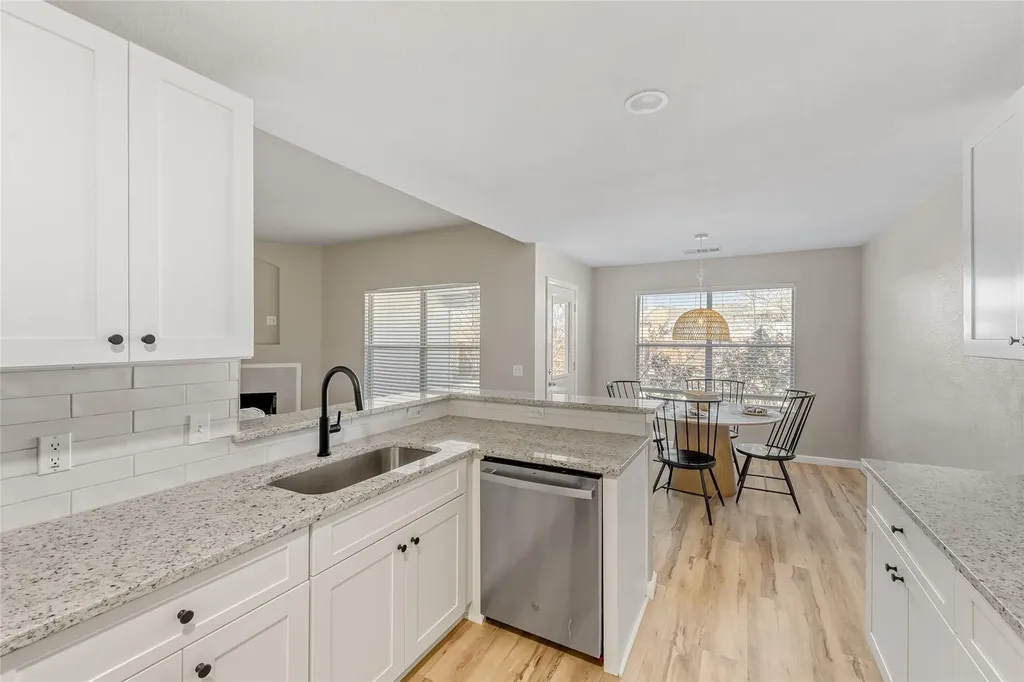 292 Spruce Drive Kyle TX 78640