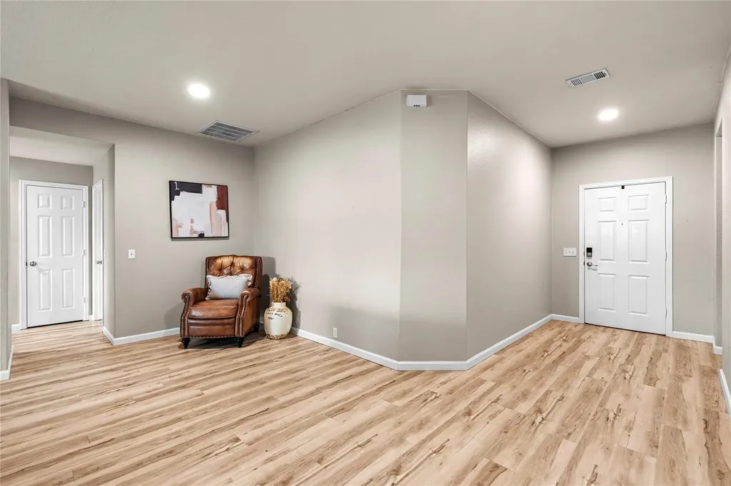 292 Spruce Drive Kyle TX 78640
