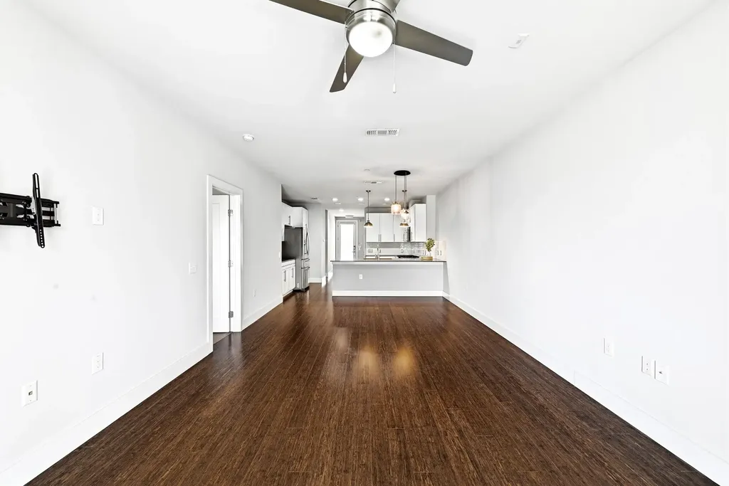 2801 Dulce Lane Austin TX 78704