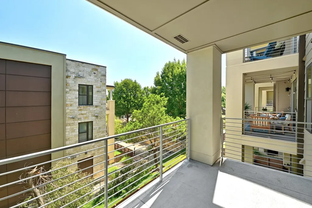 2801 Dulce Lane Austin TX 78704