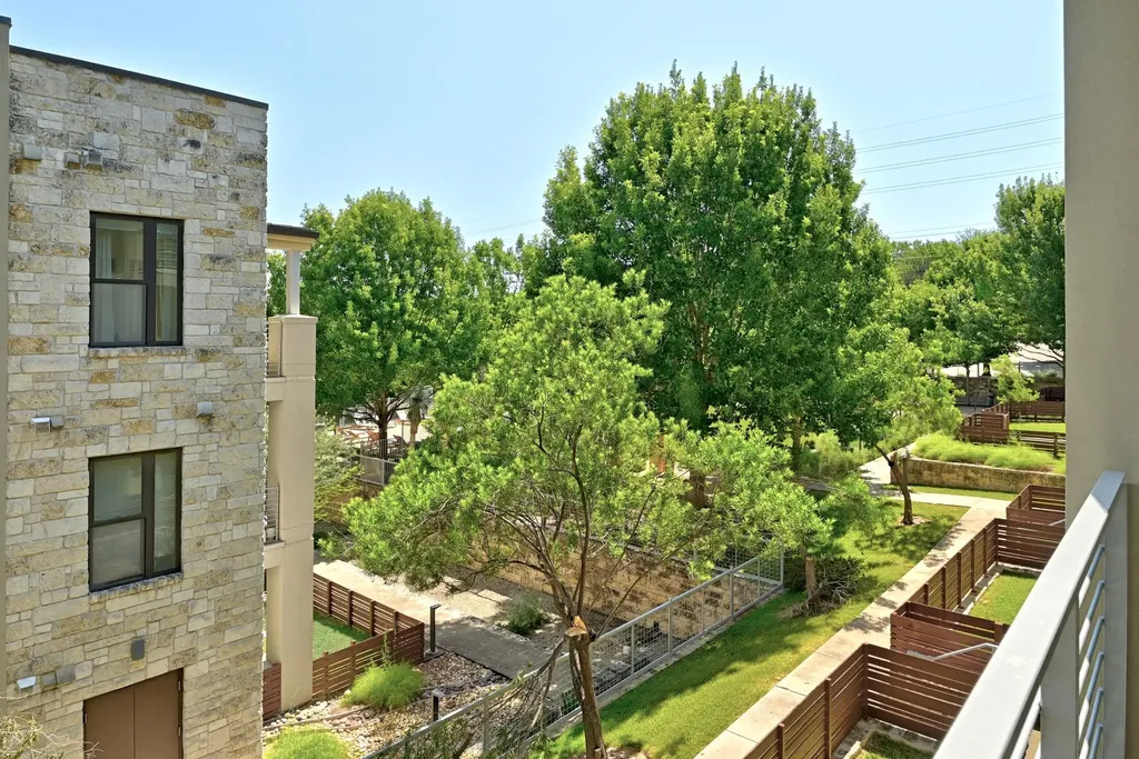 2801 Dulce Lane Austin TX 78704
