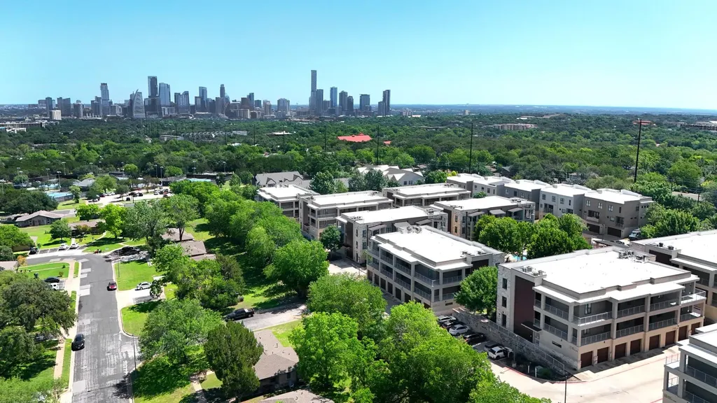 2801 Dulce Lane Austin TX 78704