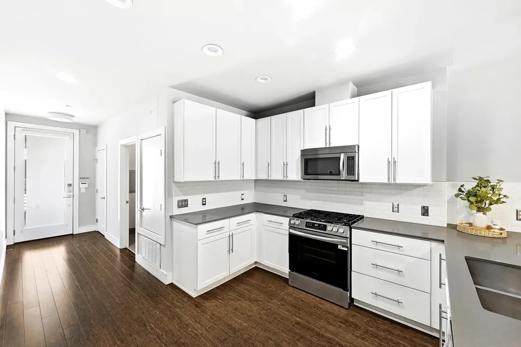 2801 Dulce Lane Austin TX 78704