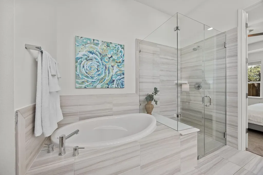 5305 Mandevilla Drive Austin TX 78739