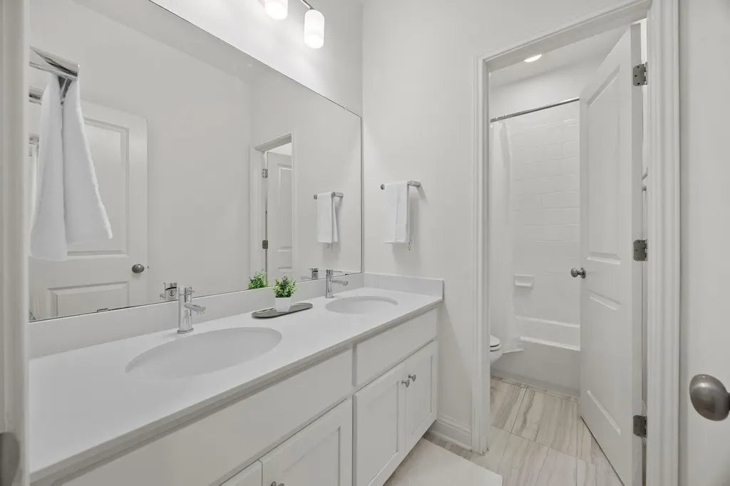 5305 Mandevilla Drive Austin TX 78739