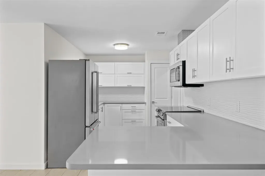 11907 Pollyanna Avenue Austin TX 78753