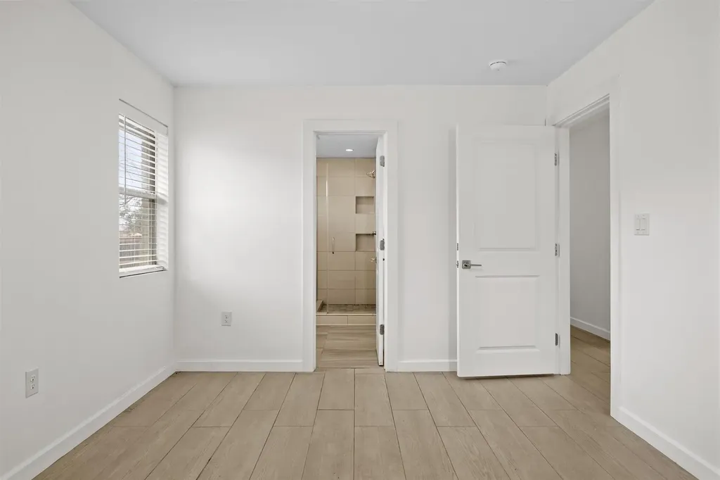 11907 Pollyanna Avenue Austin TX 78753
