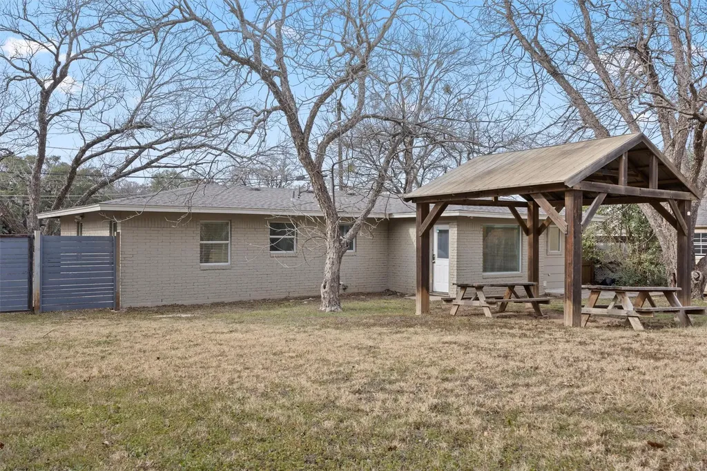 11907 Pollyanna Avenue Austin TX 78753