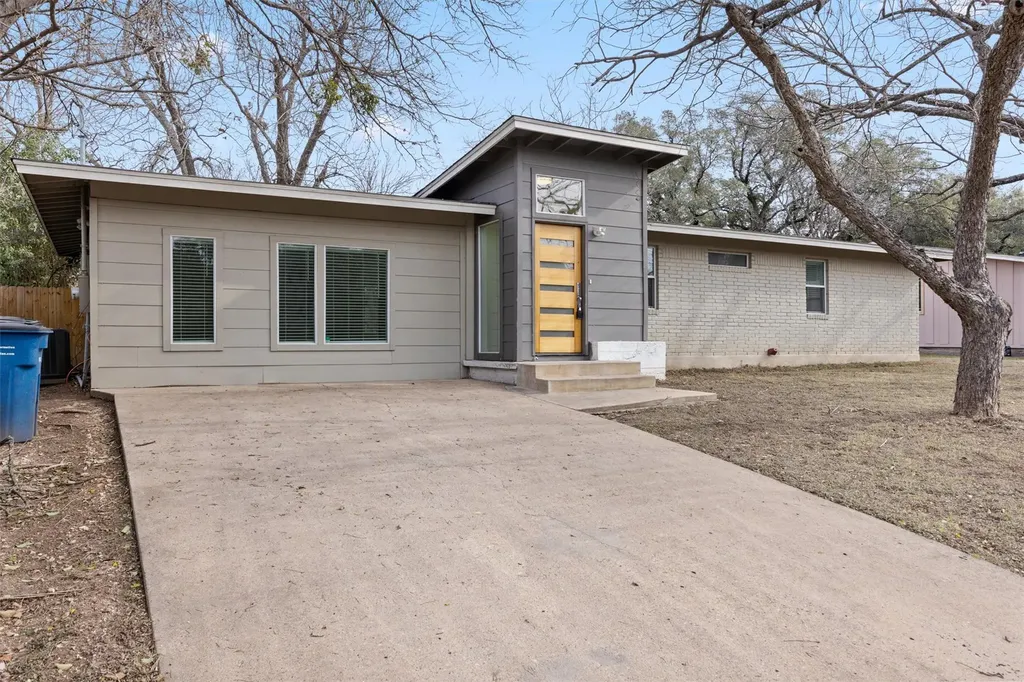 11907 Pollyanna Avenue Austin TX 78753