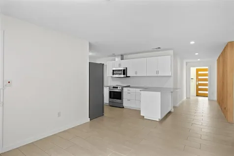 11907 Pollyanna Avenue Austin TX 78753