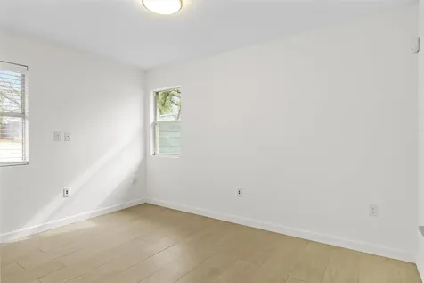 11907 Pollyanna Avenue Austin TX 78753