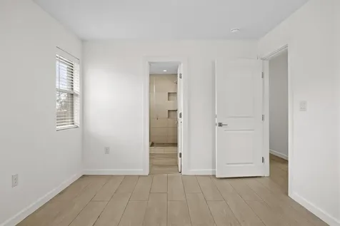 11907 Pollyanna Avenue Austin TX 78753