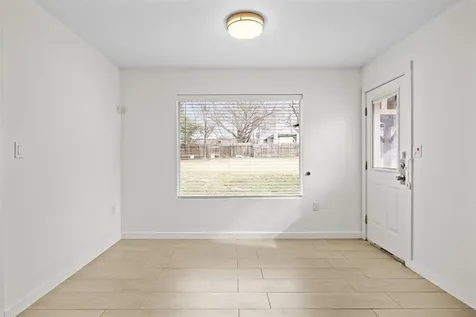 11907 Pollyanna Avenue Austin TX 78753