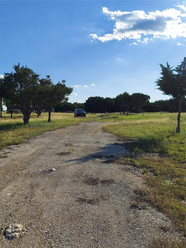 906 County Road 154 Georgetown TX 78626