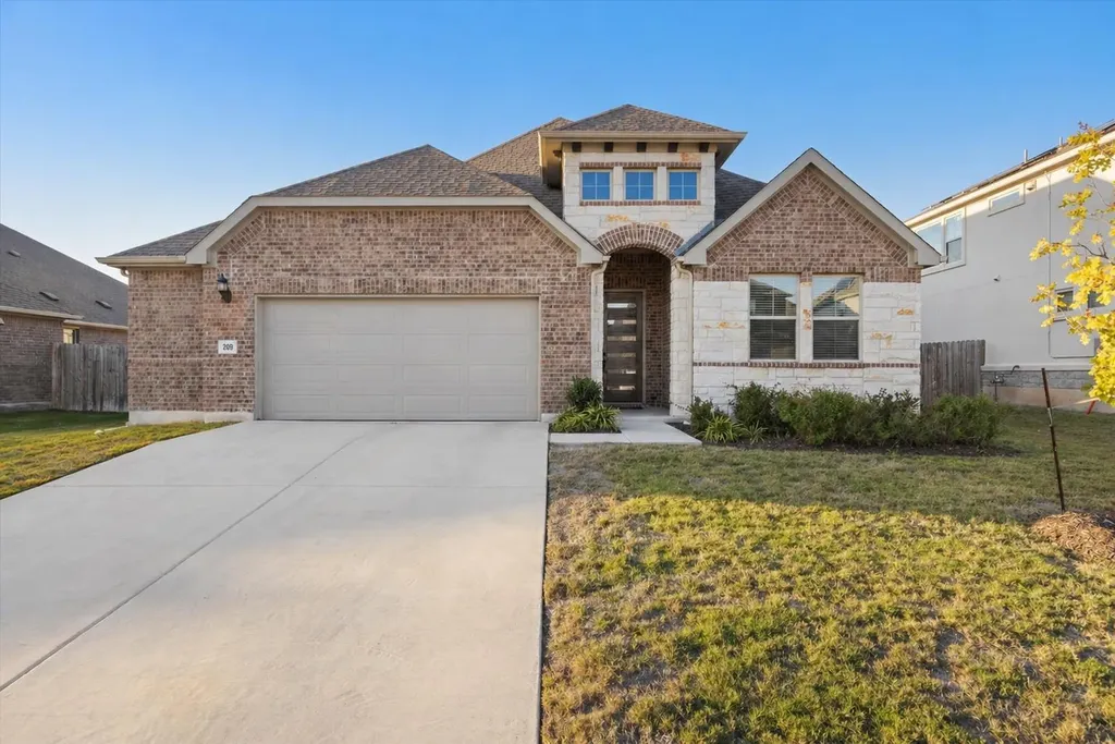 209 Rainier Drive Kyle TX 78640