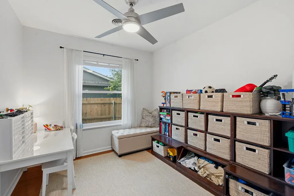 5502 Westminster Drive Austin TX 78723