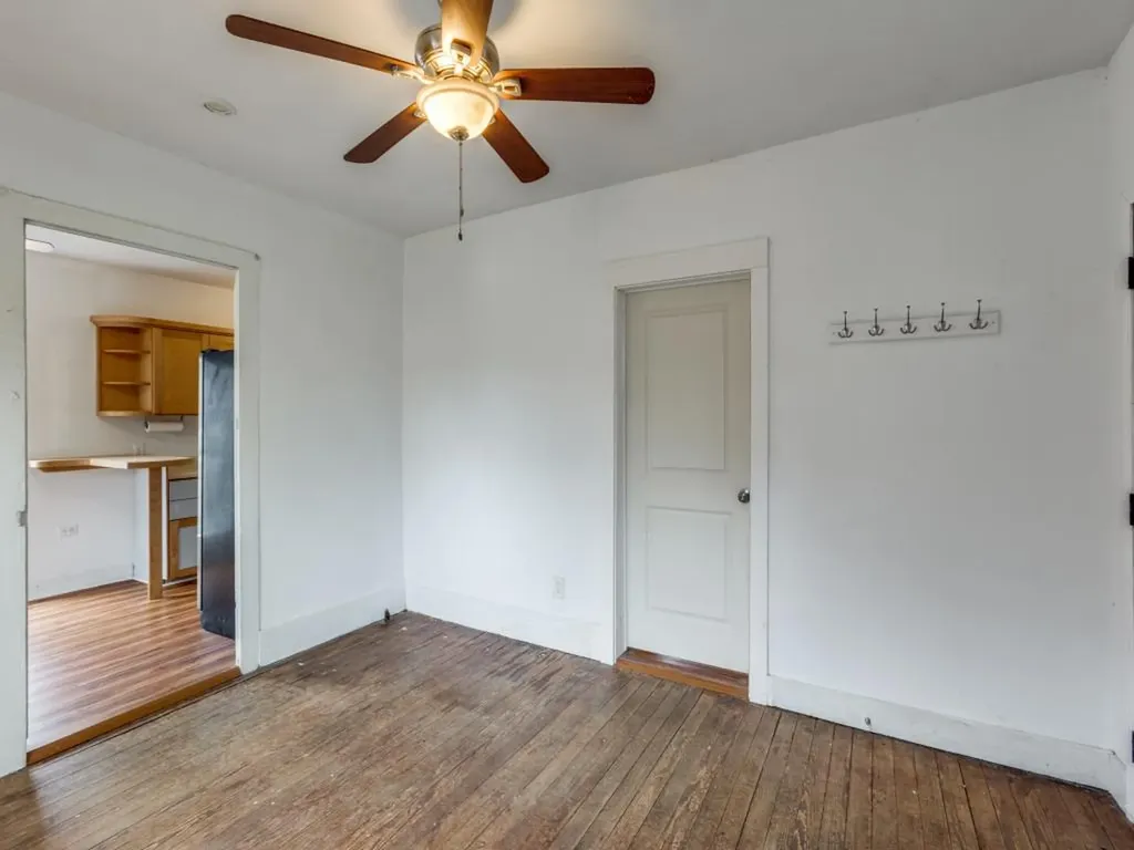 1903 E 10th Street Austin TX 78702