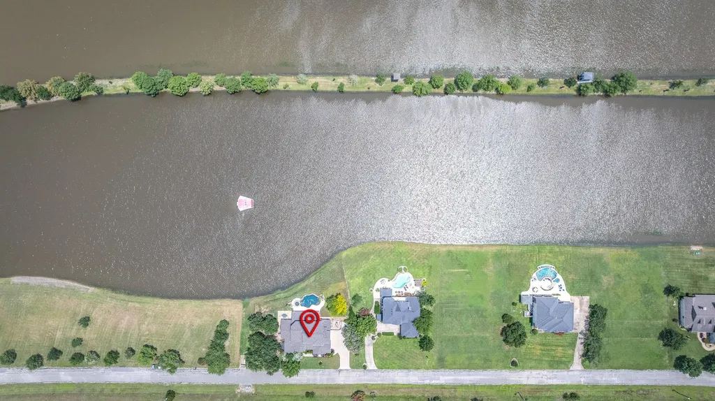 12407 Aquaplex Drive Buda TX 78610