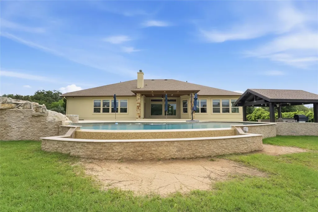 119 Hidden Canyon Cove Driftwood TX 78619