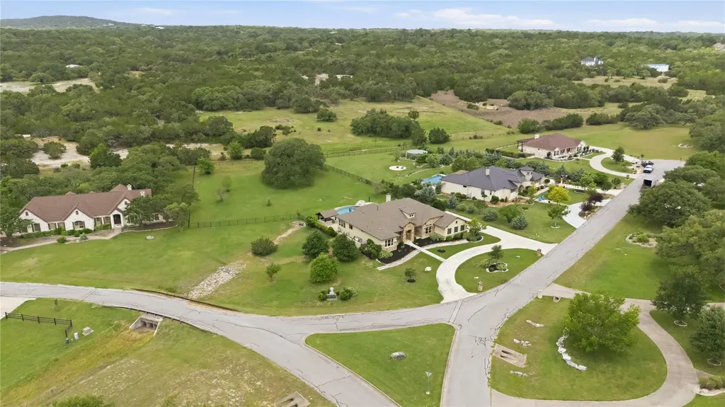 119 Hidden Canyon Cove Driftwood TX 78619