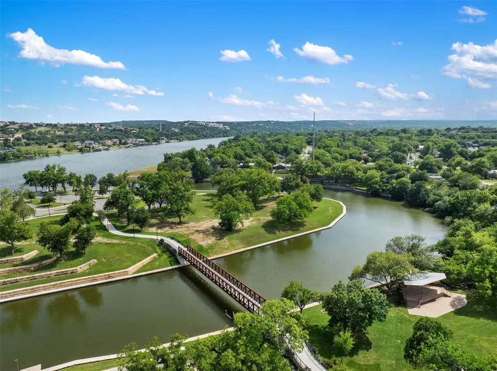 1002 Pecan Circle Marble Falls TX 78654