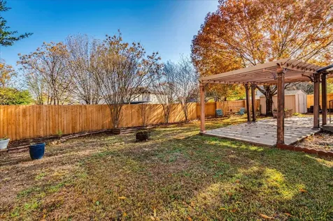 135 Soapberry Kyle TX 78640