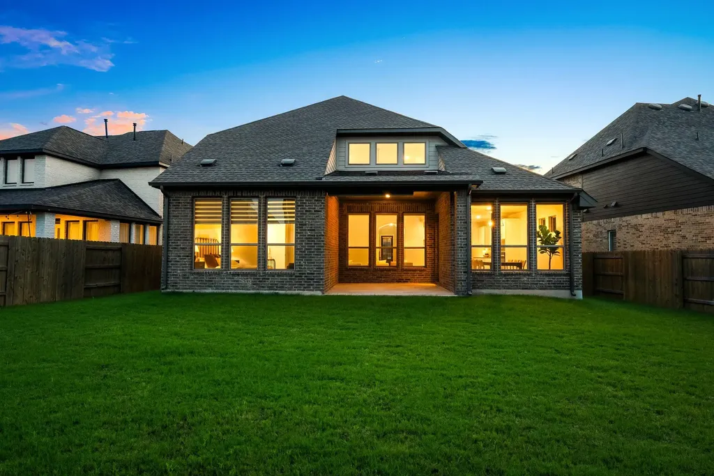 1416 Golden Celebration Bend Leander TX 78641
