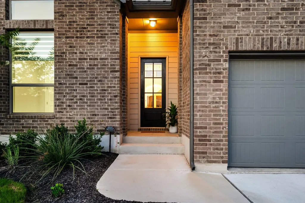 1416 Golden Celebration Bend Leander TX 78641
