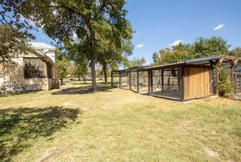 2010 County Road 233 Florence TX 76527