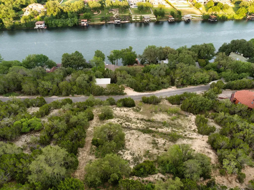 2300 Big Horn Drive Austin TX 78734