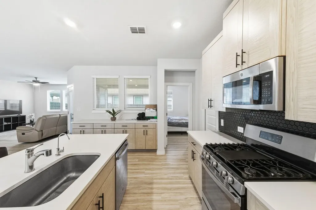 241 Banff Drive Kyle TX 78640