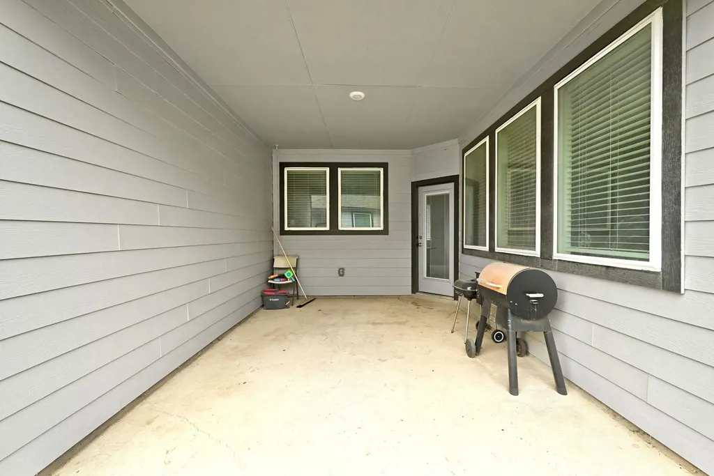 241 Banff Drive Kyle TX 78640