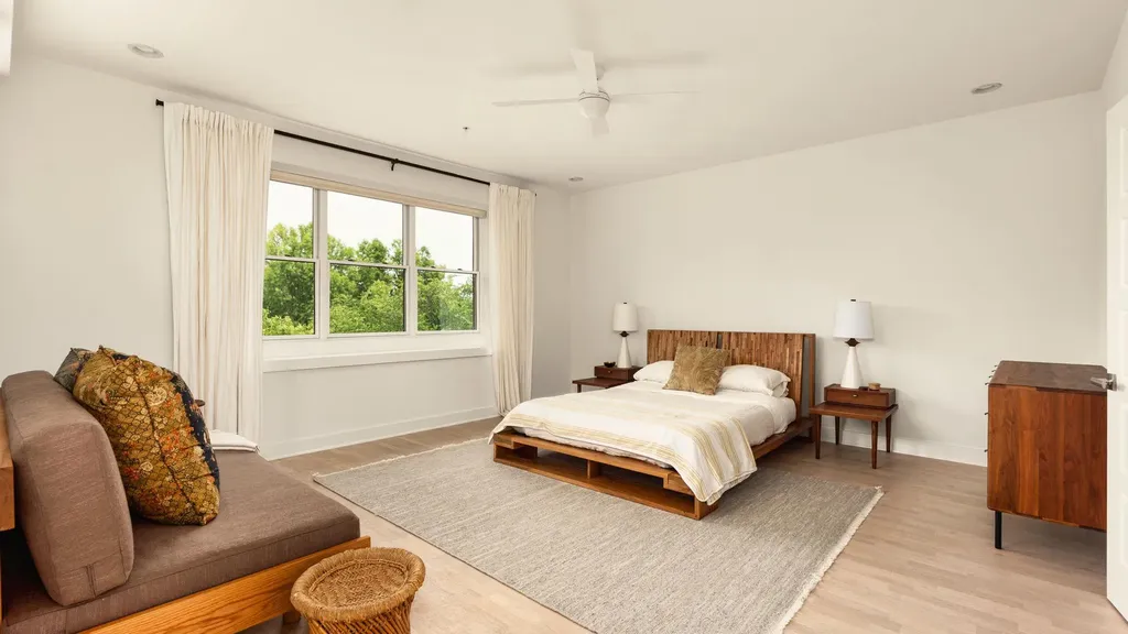 4552 Page Street Austin TX 78723