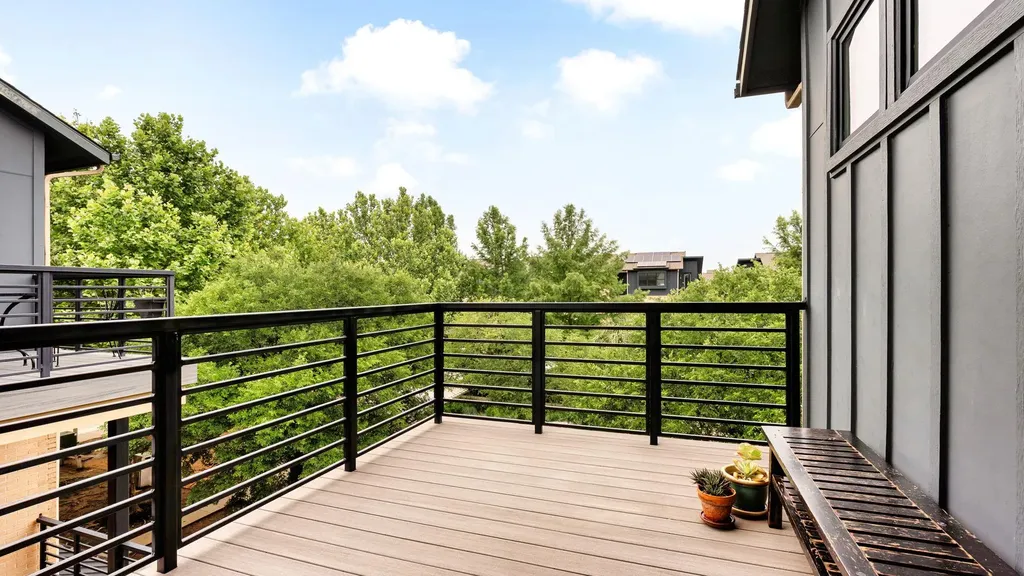 4552 Page Street Austin TX 78723