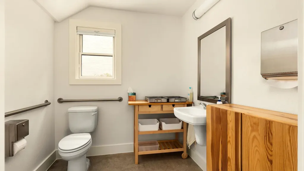 4552 Page Street Austin TX 78723