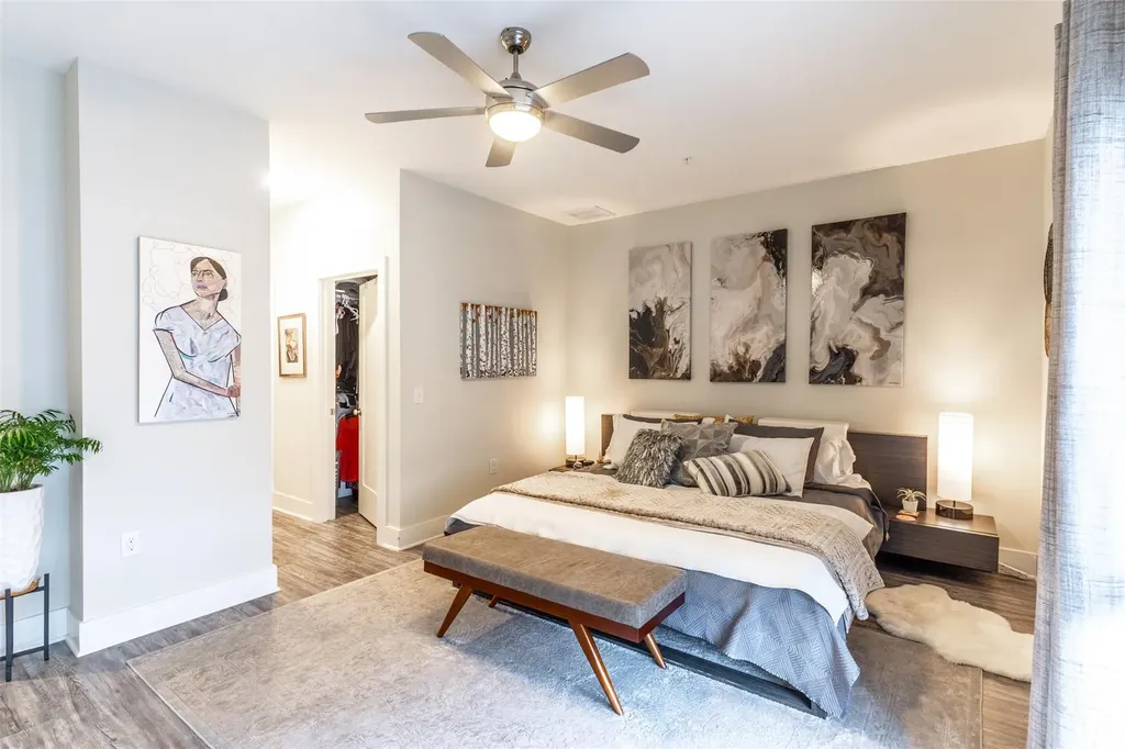 2827 Manor Road Austin TX 78722