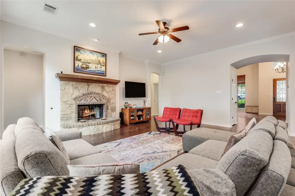 3527 Alexandrite Way Round Rock TX 78681