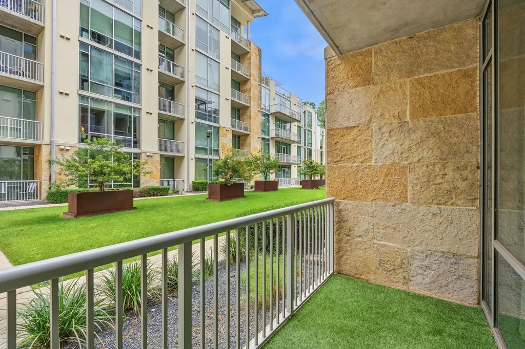 1600 Barton Springs Road Austin TX 78704