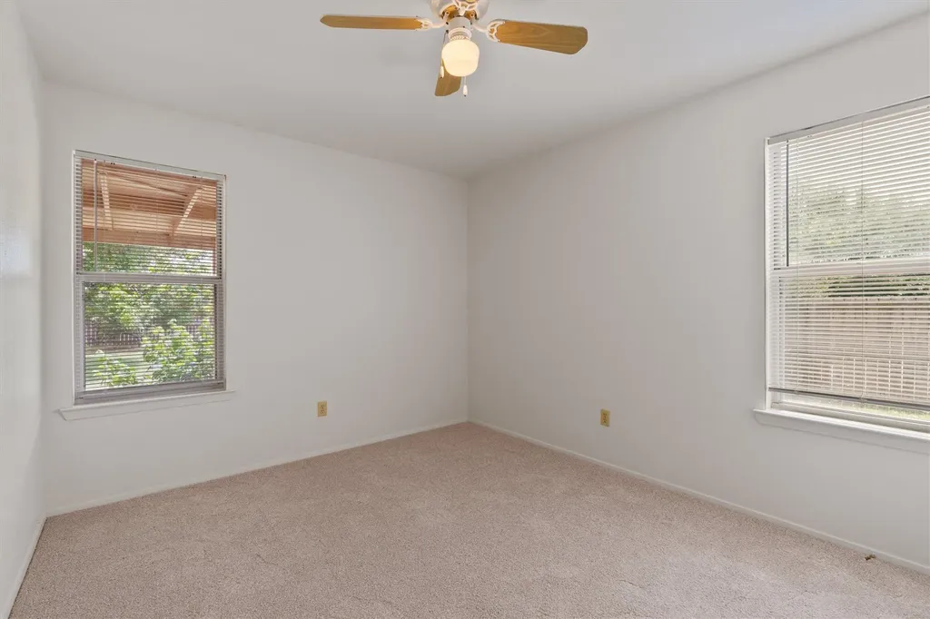 716 Northern Trail Leander TX 78641