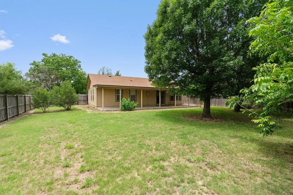 716 Northern Trail Leander TX 78641