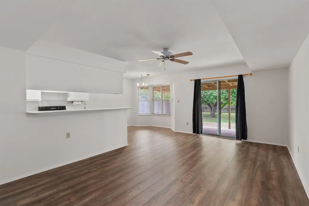 716 Northern Trail Leander TX 78641