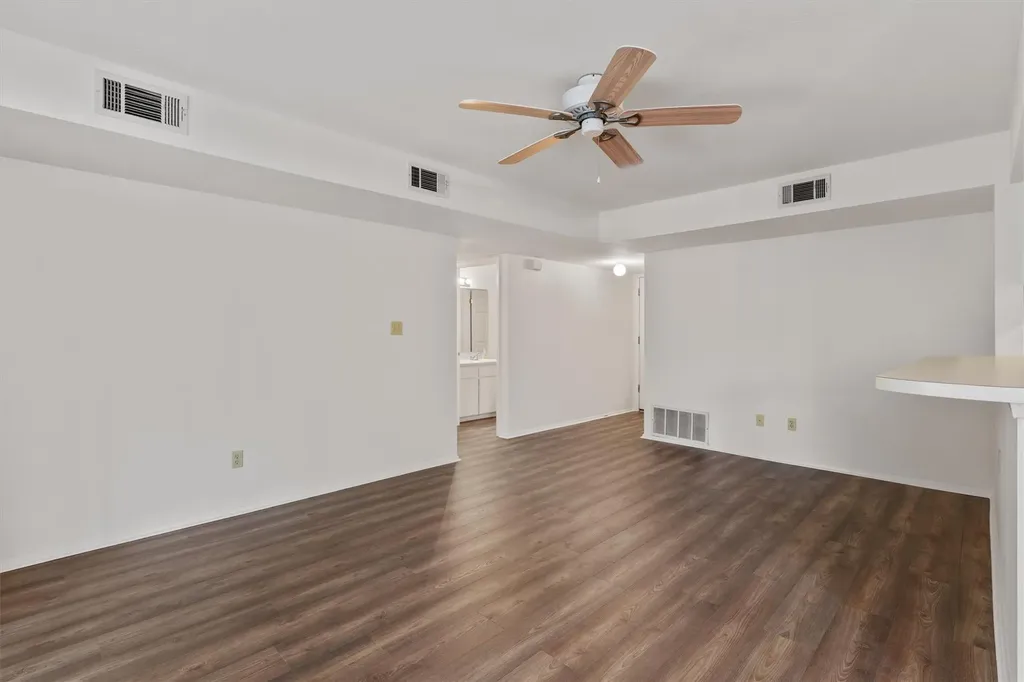 716 Northern Trail Leander TX 78641
