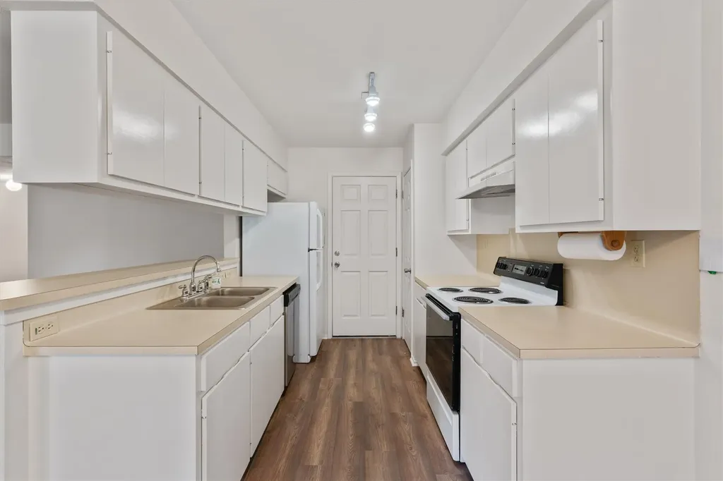 716 Northern Trail Leander TX 78641